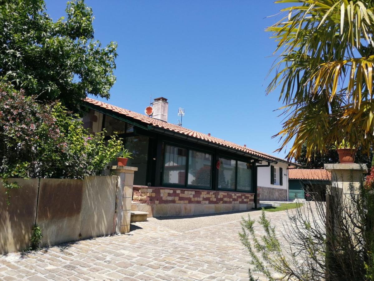 chambres d'hôtes Amets Sare Extérieur photo