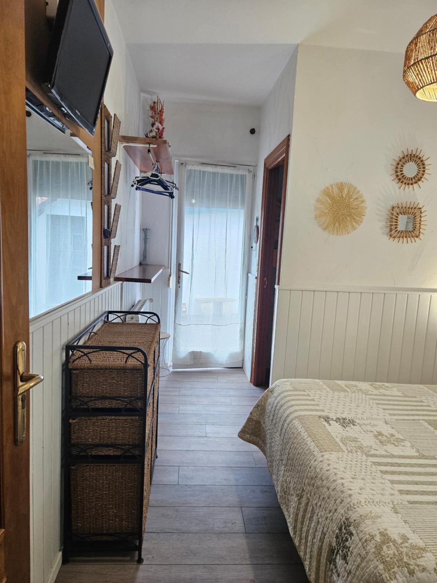 chambres d'hôtes Amets Sare Extérieur photo