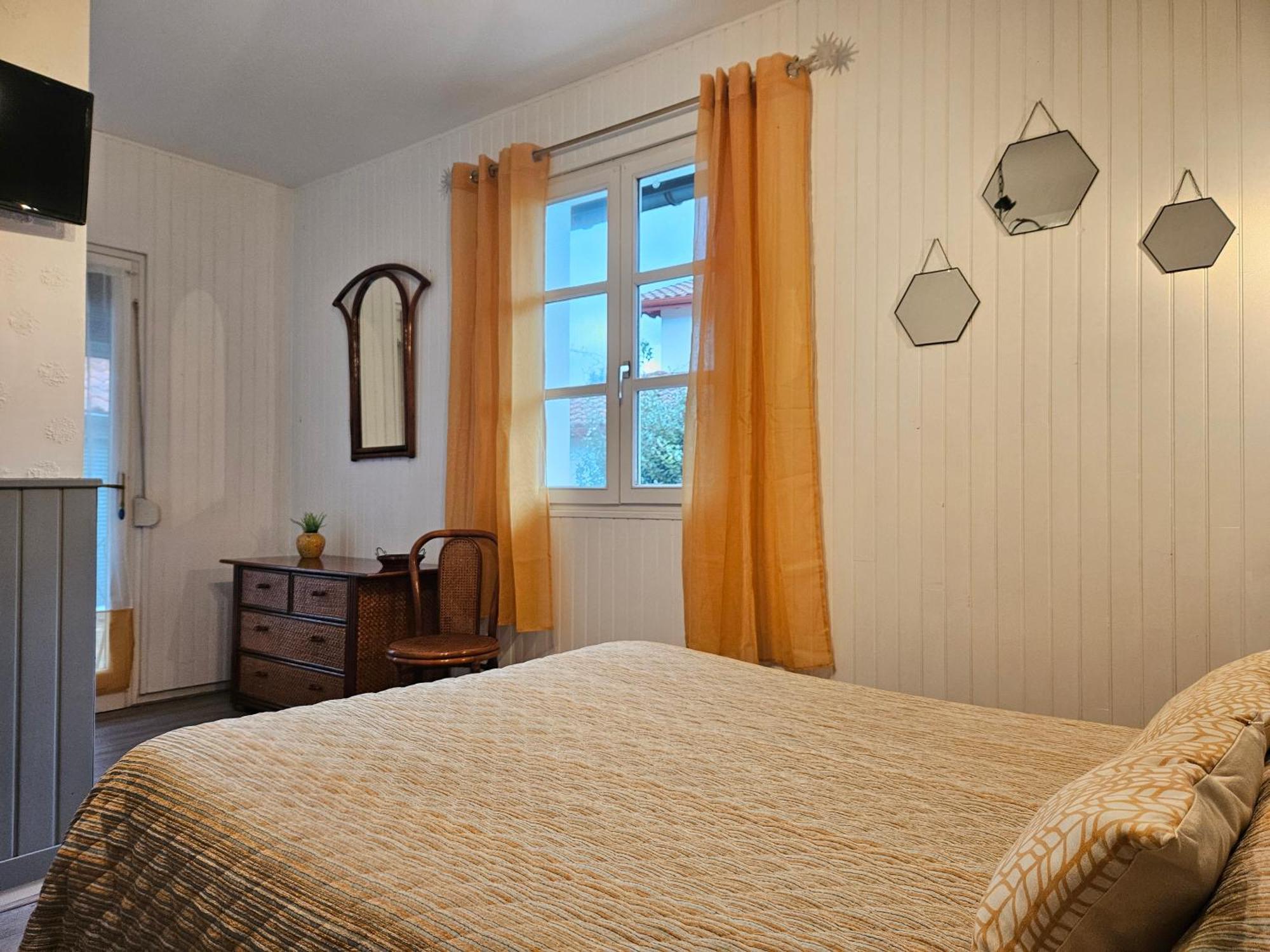 chambres d'hôtes Amets Sare Extérieur photo